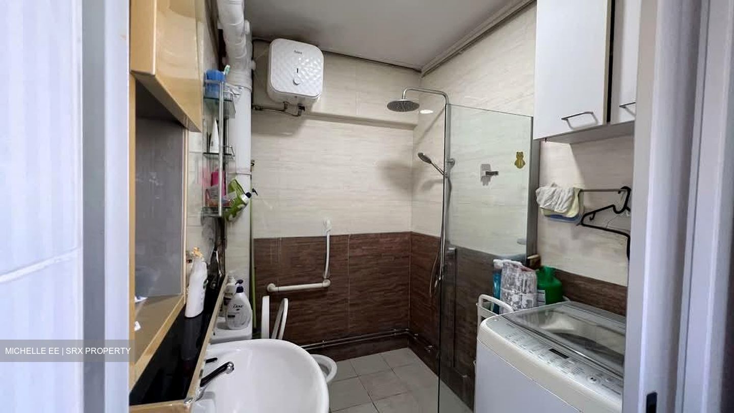 Blk 124 Pending Road (Bukit Panjang), HDB Executive #545327881